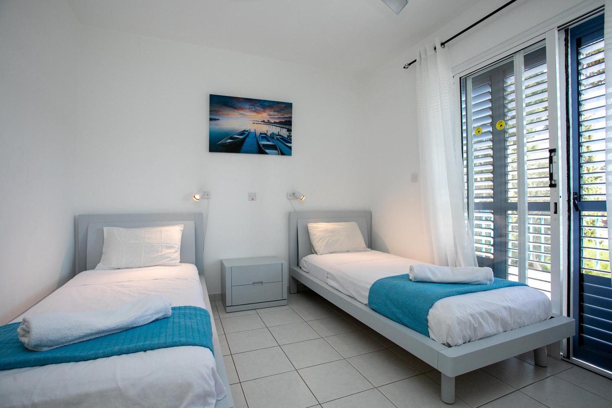Casa Del Sol Townhouse In Iris Village Paphos Esterno foto