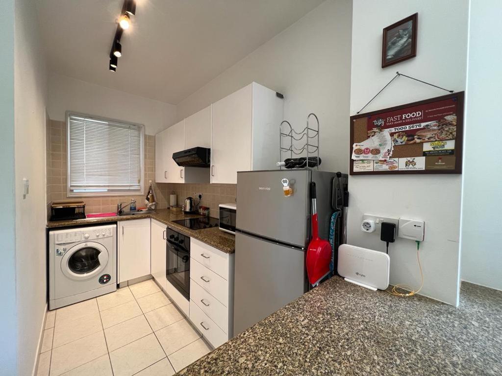 Casa Del Sol Townhouse In Iris Village Paphos Esterno foto