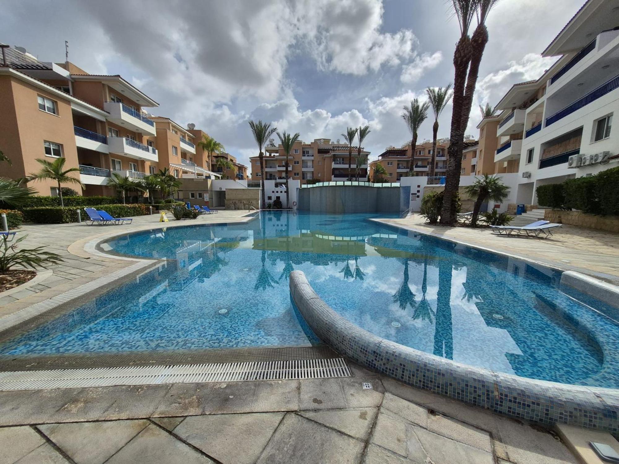 Casa Del Sol Townhouse In Iris Village Paphos Esterno foto
